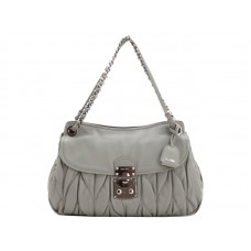 Sac bandoulière Miu Miu matelassé gris