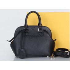 Sacoche Fendi Mini Selleria Adele en cuir noir