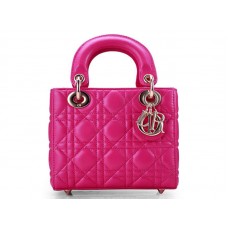 Sac Dior Nano en cuir rose fuchsia avec détails dorés