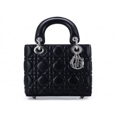 Sac Dior Nano en cuir noir avec finitions argentées