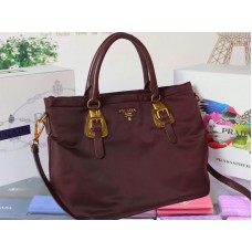 Sac cabas Prada Tessuto en nylon et cuir de veau souple bordeaux