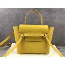 Sac banane Céline Nano en cuir de veau grainé jaune 200 €