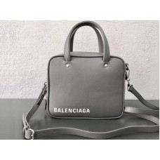 Sac Balenciaga Triangle Square XS Gris 513995c8k021001