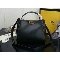 Sac Fendi Peekaboo Essential en cuir de veau noir