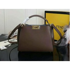 Sac Fendi Peekaboo Essential en cuir de veau marron foncé