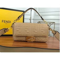 Sac Baguette Fendi en cuir d'agneau beige
