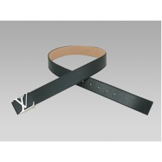 Ceinture Louis Vuitton Initiales en cuir noir avec boucle argentée