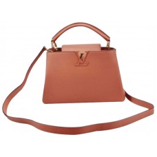Sac Louis Vuitton Capucines BB rose