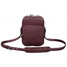 Louis Vuitton Taurillon Cuir Amazone 22 Bordeaux