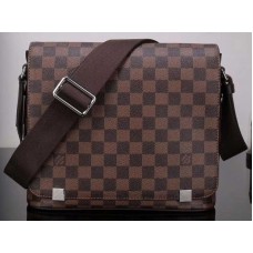 Louis Vuitton Damier Ebène District Pm n41031