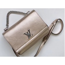 Louis Vuitton Lockme II BB Or m54845