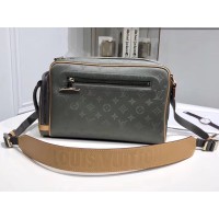 Sac appareil photo Louis Vuitton Monogram Titanium Canvas m43884