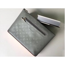 Pochette Louis Vuitton Monogram Titanium Cosmos m63240