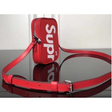 Louis Vuitton x Supreme en cuir Epi Danube PPM rouge