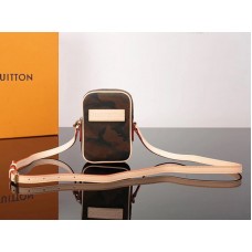 Sac bandoulière Louis Vuitton Supreme Mini en tissu m44206